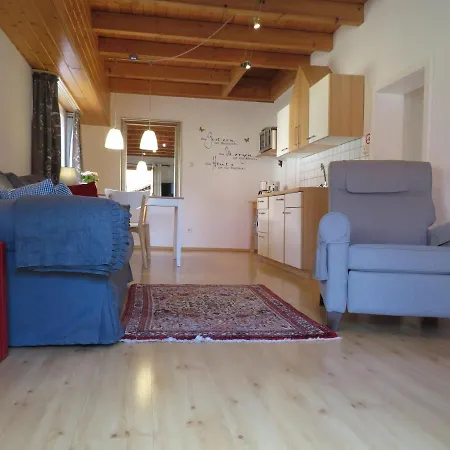 Ferienwohnung Klosterpfad * ロト・ウンター・リートブルク